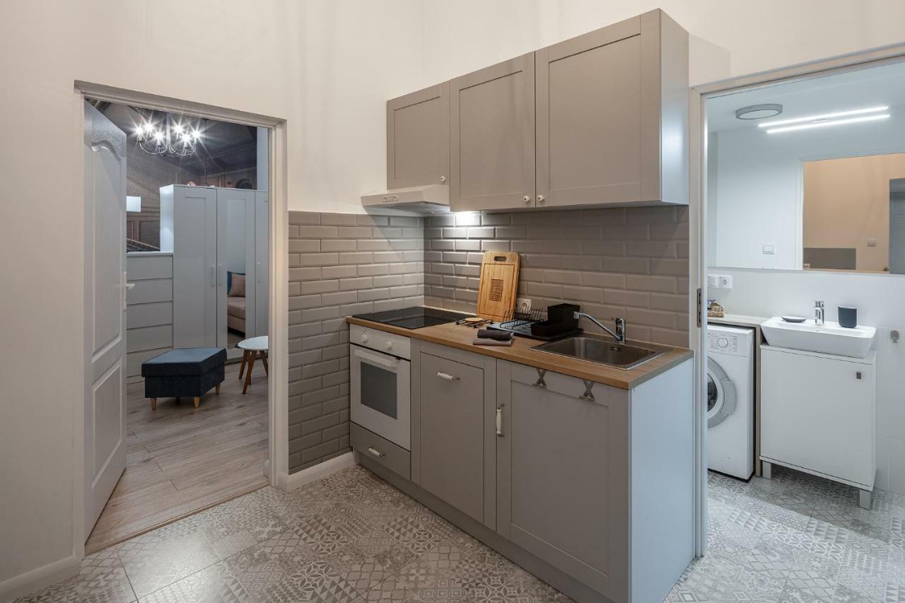 Apartamenty U Tuwima Lodž Exteriér fotografie